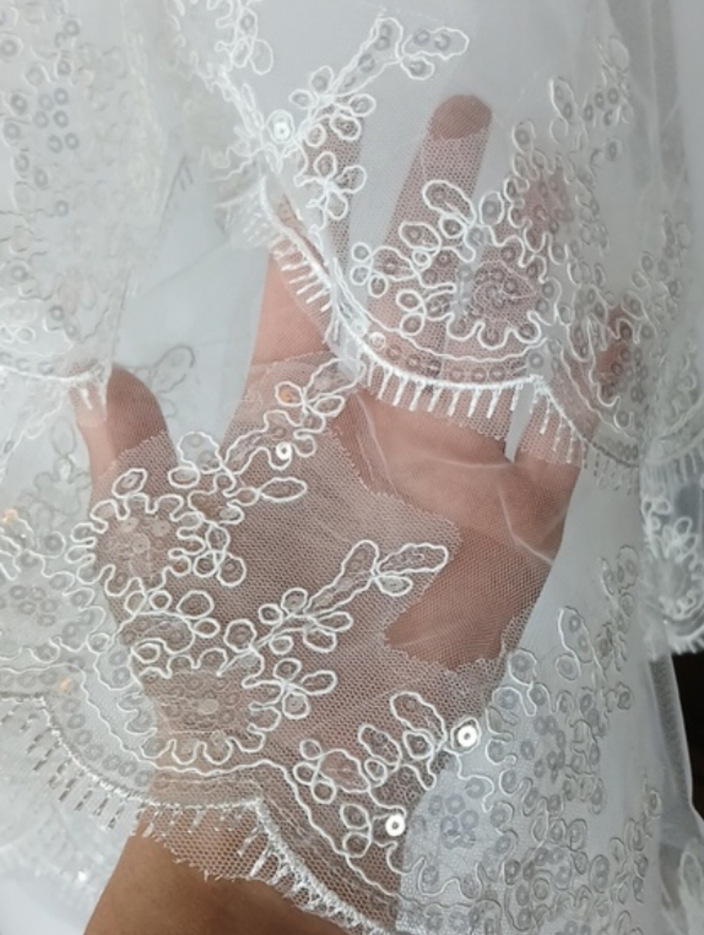 David's Bridal White Two Tier Lace Tulle Embellished Bridal Veil - Picture 5 of 17